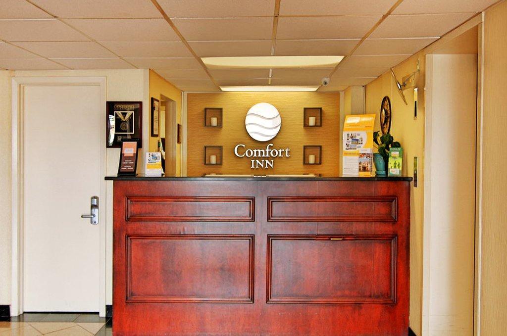 Comfort Inn Red Horse Frederick Esterno foto