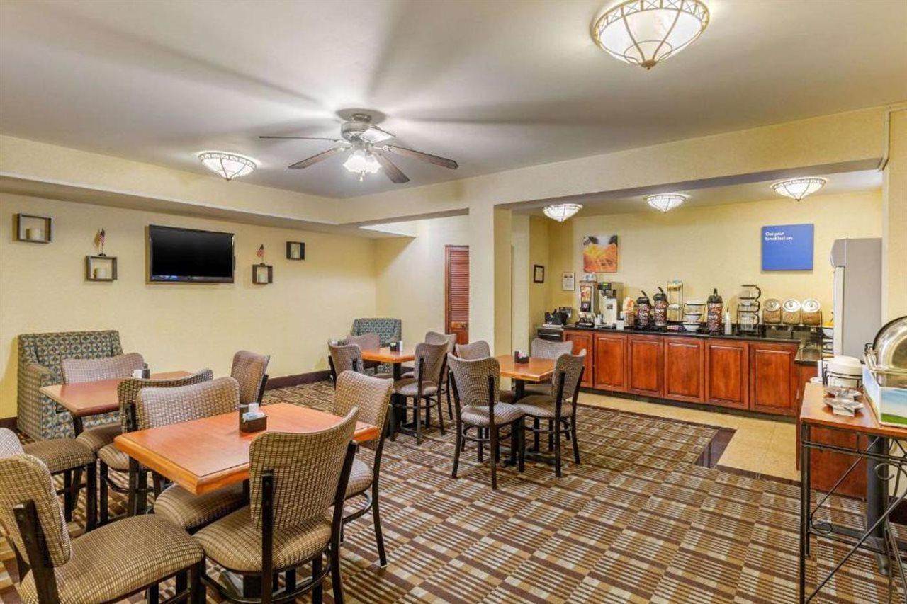 Comfort Inn Red Horse Frederick Esterno foto