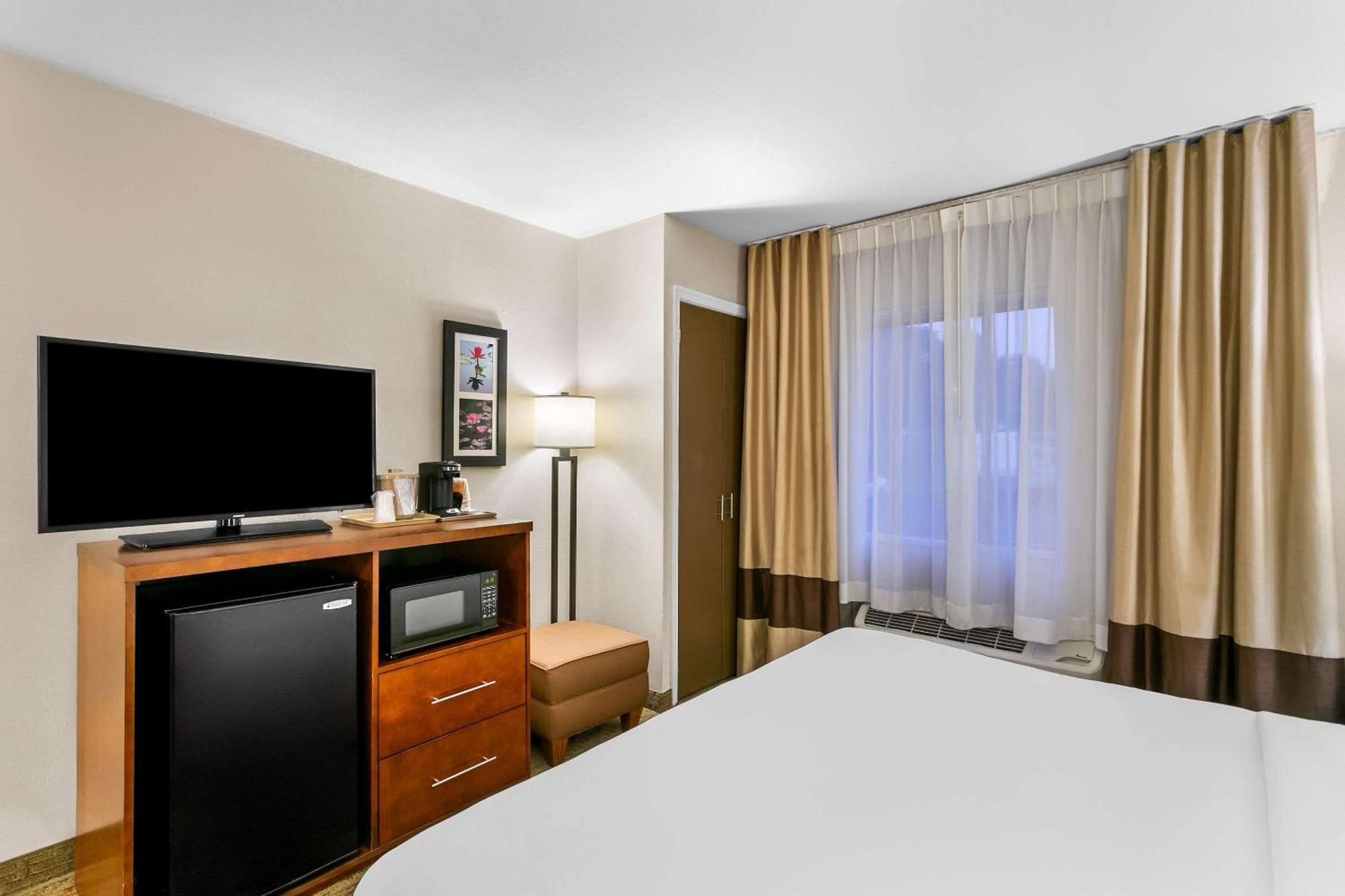 Comfort Inn Red Horse Frederick Esterno foto